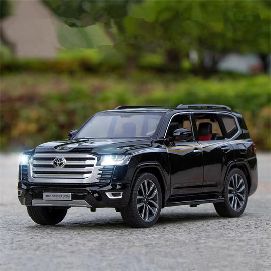 Diecast Model Toyota Landcruiser LC300 SUV 1/24