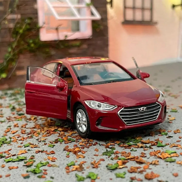 1:32 Scale Diecast Hyundai Elantra