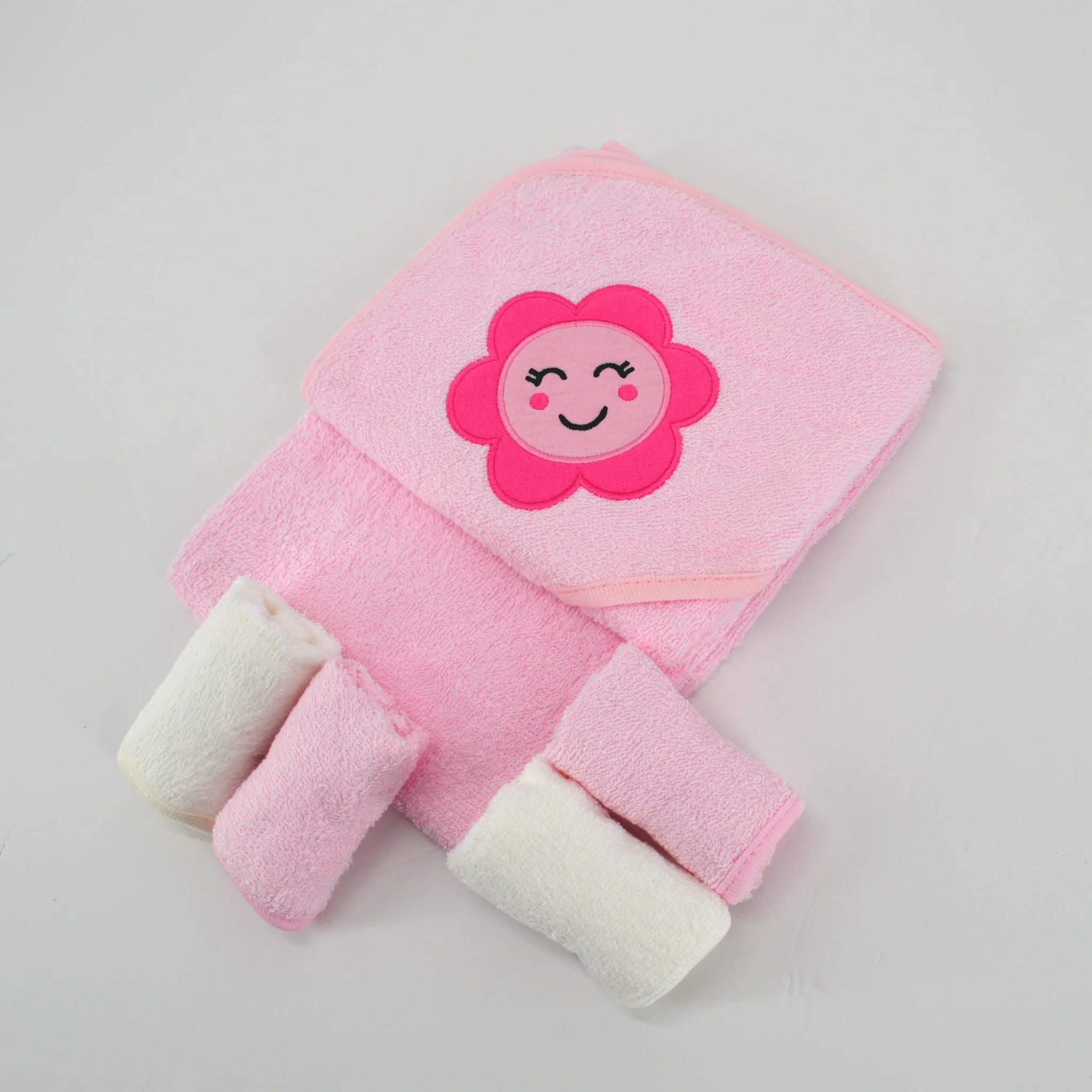 Ultra Soft Hooded Bath Towel Set For Toddlers - KiddieWink - Gifts They'll Love