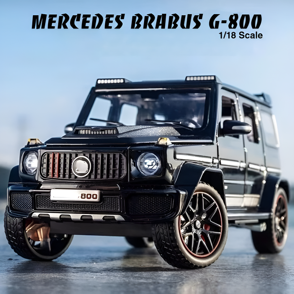 Diecast Model Mercedes Brabus G-800 1/18