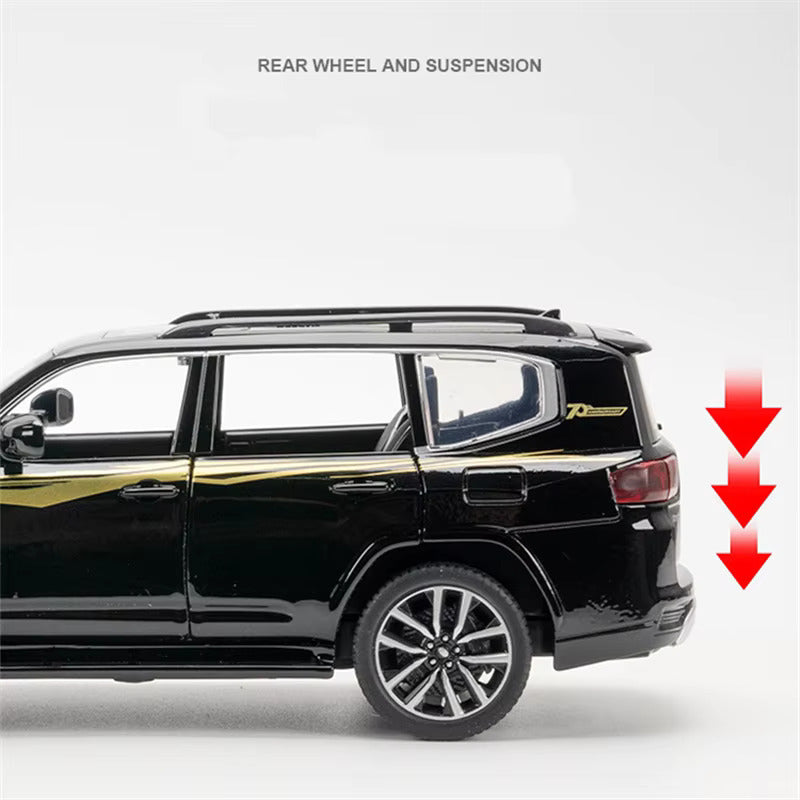 Diecast Model Toyota Landcruiser LC300 SUV 1/24 – image 3 – KiddieWink
