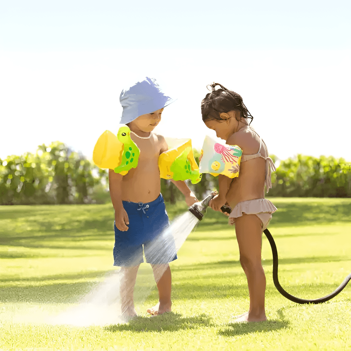 KiddieWink™ Inflatable Swimming Arm Bands (23cm x 15cm) For Kids - KiddieWink - Gifts They'll Love