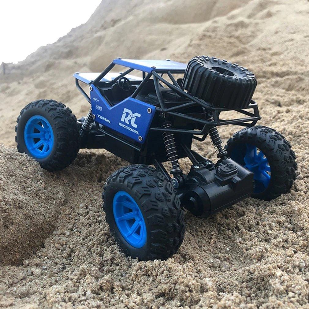RC Metal Body Rechargeable Rock Car Crawler - KiddieWink - Gifts They'll Love