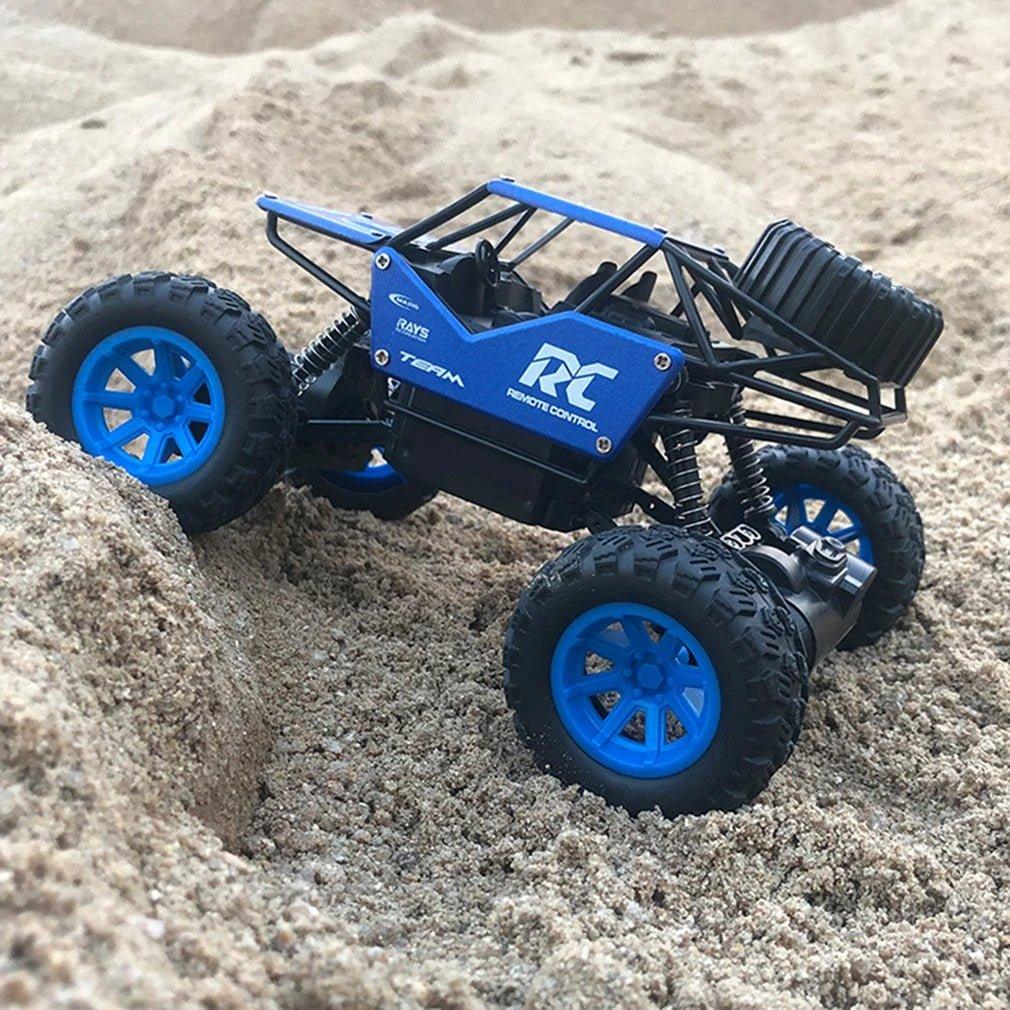 RC Metal Body Rechargeable Rock Car Crawler - KiddieWink - Gifts They'll Love